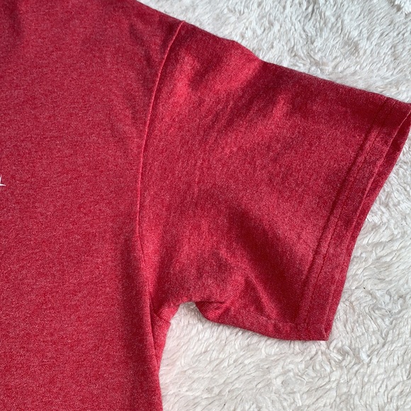 Frosty the Snowman M Red T-shirt Medium EUC Unisex - Picture 6 of 8